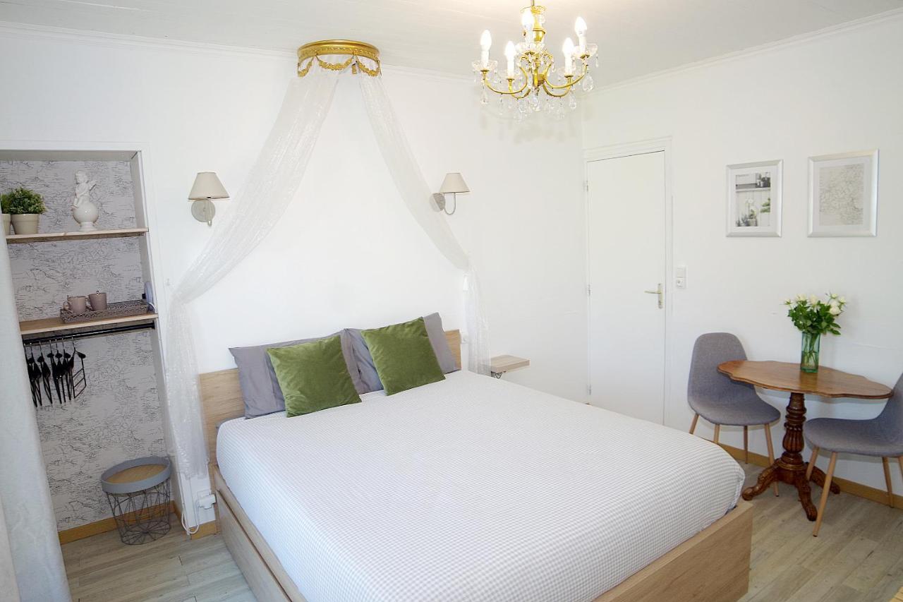 Les 4 Saisons Bed & Breakfast Graye-sur-Mer Exterior photo