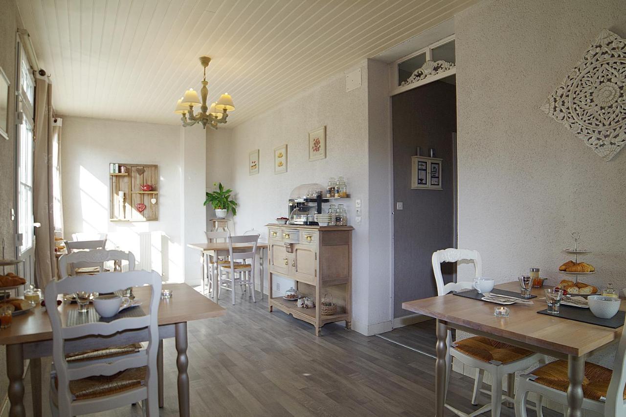 Les 4 Saisons Bed & Breakfast Graye-sur-Mer Exterior photo